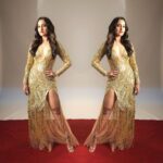 Sonakshi Sinha Instagram - Taking #Aslisona too seriously in this divine gold number by my fav @manishmalhotra05! Styled by @mohitrai for a photoshoot yesterday. Makeup by @divyachablani and hair by @themadhurinakhale ❤️ #sonastylefile #goldengirl #thegoldstory #allthatglittersisgold Mehboob Studio