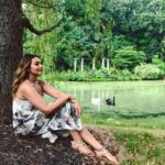 Sonakshi Sinha Instagram - Sona in wonderland ✨#sonastravels #newjersey #natureschild #happiness New Jersey