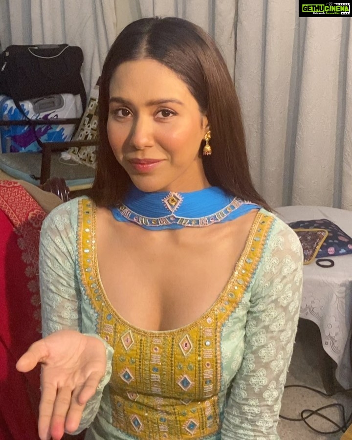 Sonam Bajwa Instagram - Why am I like this 😂
