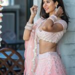 Sonam Bajwa Instagram – ℒℯ𝒽𝓃ℊℯ  𝓊𝓉𝓉ℯ  𝒿𝒶𝓉𝓉𝒾𝓎ℯ  𝓈𝒾𝓉𝒶𝓇ℯ 𝒿ℯ𝒹ℯ  𝒿𝒶𝒹ℯ  𝓃ℯ……
𝓌ℯ𝒶𝓇𝒾𝓃ℊ @abhinavmishra_ 🤍🤍