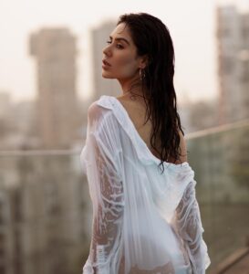 Sonam Bajwa Instagram - 🌟🌟🌟
