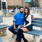 Sonam Bajwa Instagram - Jinde Meriye trailer drops at 5pm today ✌️ @parmishverma @iampankajbatra @omjeegroup