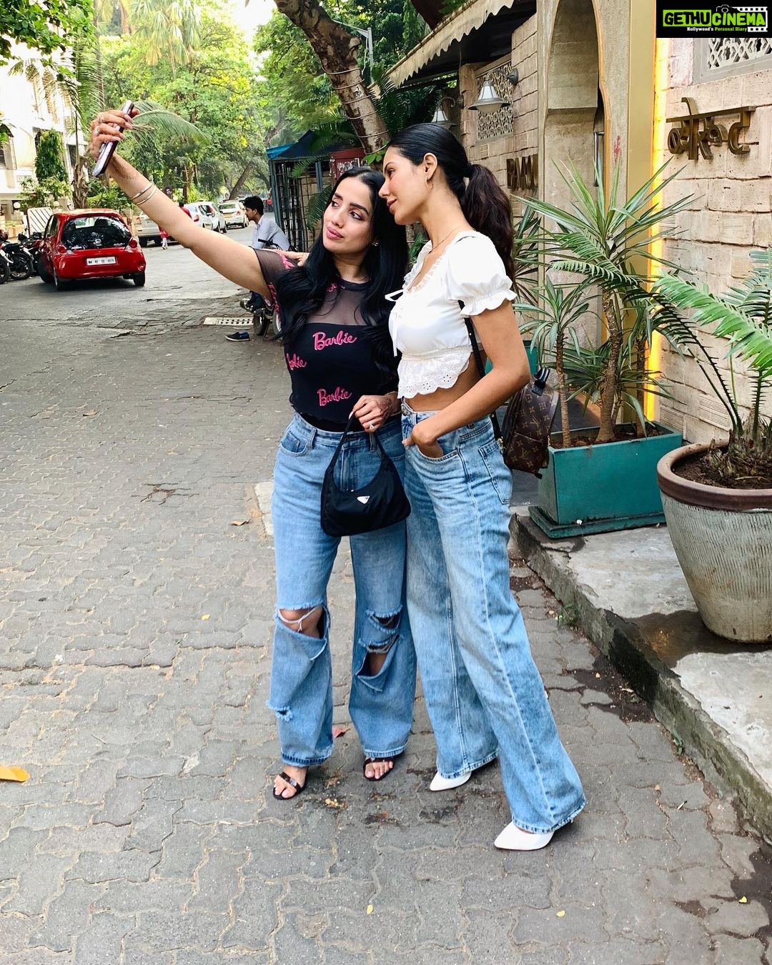 Sonam Bajwa Instagram - Come back soon ❤️ @harlenechandok