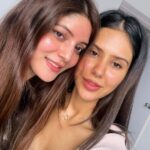 Sonam Bajwa Instagram – Happy birthday beautiful 💐
May God fulfill all your dreams and much more… @kaajal9