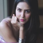 Sonam Bajwa Instagram - Baby face forever ...