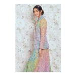 Sonam Kapoor Instagram – 🍬 🍭 🍬🍭
#EkLadkiKoDekhaTohAisaLaga #SetLoveFree
Outfit – @escadaofficial
Hair – @bbhiral
Make up – @tanvichemburkar
Styling – @rheakapoor
Assisted by – @spacemuffin27 @manishamelwani @vani270 📸 – @thehouseofpixels