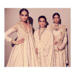 Sonam Kapoor Instagram – We got it from our mom! ✨ @kapoor.sunita
@rheakapoor
