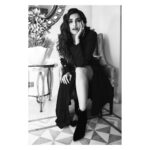 Sonam Kapoor Instagram - I promise you I’m listening... 😝 📸 @thehouseofpixels
