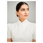 Sonam Kapoor Instagram – Have incredible self belief and live in the moment. Concentrate on your work , your growth and on yourself. – Sonam K Ahuja for @thrive_india 👗 – @philippe_perisse 
Earrings – @azotiique
Rings – @anmoljewellers
Watch – @iwcwatches
Bag and Shoes – @louisvuitton
Photographer – @kunalgupta91
HMU – @namratasoni
Styled by @rheakapoor @vani2790 @manishamelwani @spacemuffin27