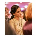 Sonam Kapoor Instagram – Pav Bhaji on my mind!😂
#TBH