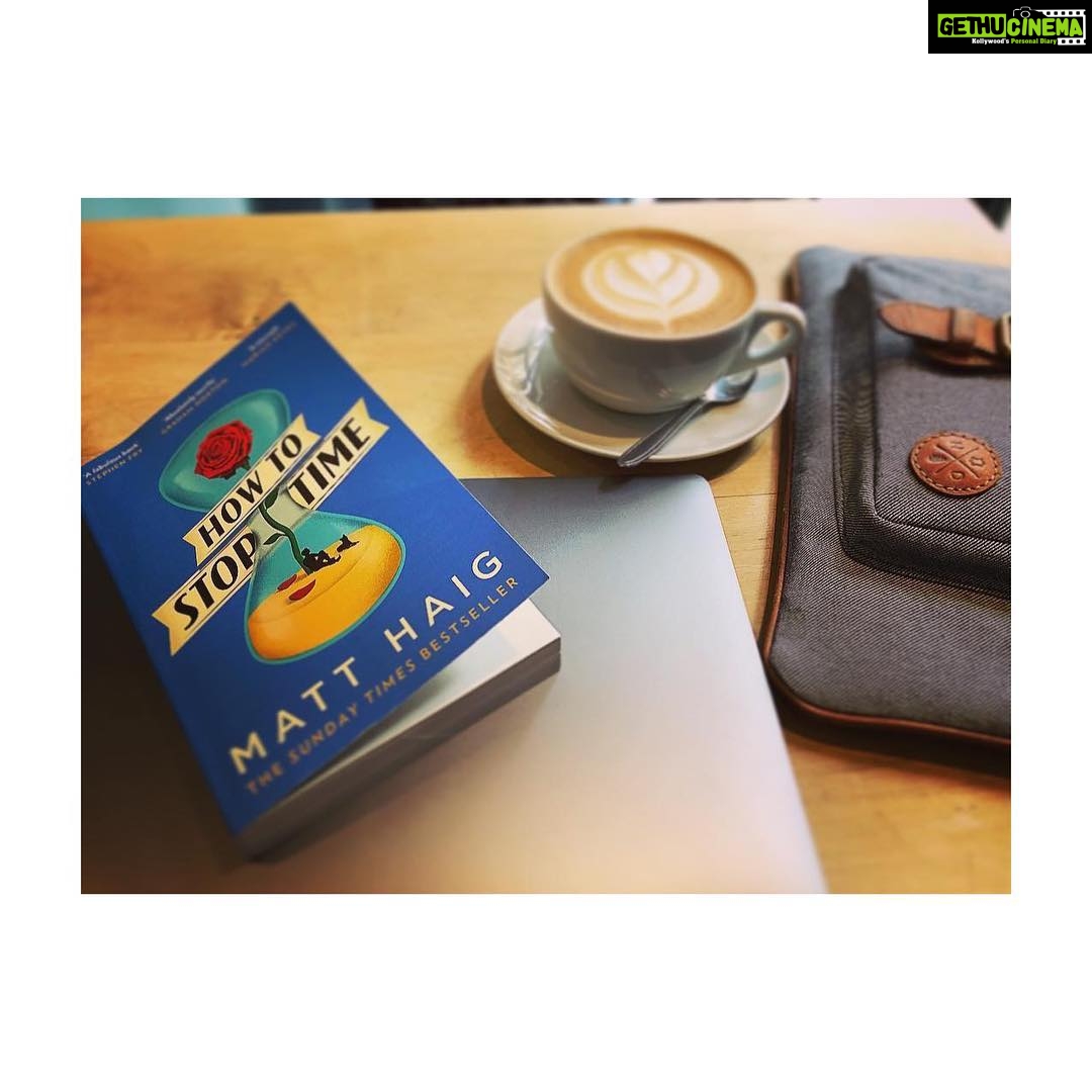 Sonam Kapoor Instagram - Thanks so much @jpads91 for posting this book and talking about the joy of reading! I’m going to read this book this weekend! Please post the books you guys are going to read this weekend and I will repost the person whose post inspires me to pick up the book! Tag me and use the hashtag #weekendreadingwithsonam 📚 📖 @mattzhaig