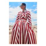 Sonam Kapoor Instagram – 👗: @emiliawickstead
👠: @sophiawebster
🕶:@bottegaveneta @kering_official 
Styled by- @rheakapoor & @thedeepkailey 
Assistants – @chandiniw & @lydie_harrison
📷: @thehouseofpixels
💄 @namratasoni 💇‍♀️ @stephanelancien
#cannes2018 #lorealparisindia #lorealcannes #lorealskin #lorealmakeup @lorealhair @lorealskin @lorealmakeup