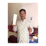 Sonam Kapoor Instagram - Sir challenge accepted! Picture coming up in a jiffy! #repost @murugaofficial #PadManChallenge Yes that’s a Pad in my hand & there's nothing to be ashamed about. It's natural! Period. #StandByHer Copy, Paste this & Challenge your friends to take a photo with a Pad! Here I am Challenging @akshaykumar @mrsfunnybones @sonamakapoor @radhika_apte