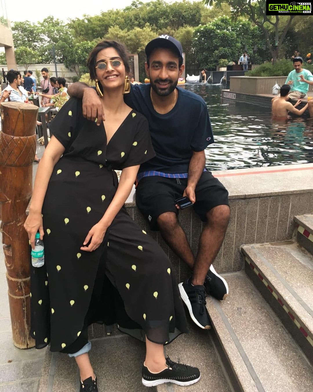 Sonam Kapoor Instagram - Happy happy birthday to one of the kindest souls I’ve known. Anant, your ambition and compassion is a force to be reckoned with and I’m so glad to witness it first-hand. Wishing you nothing but the best! Lots of love!! ❤️🧿🥳