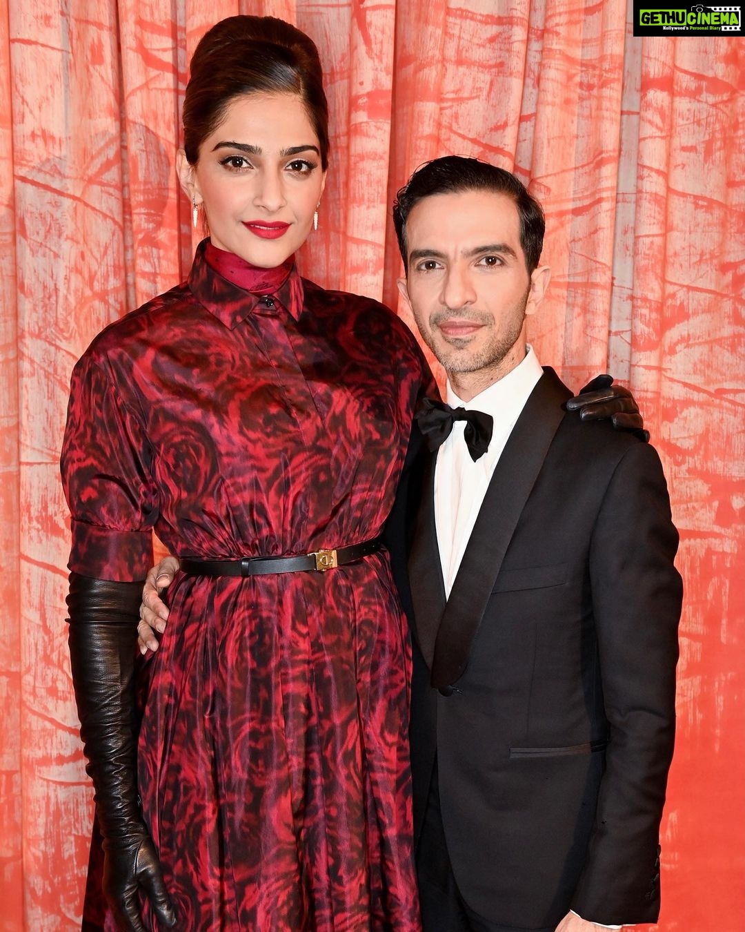 Sonam Kapoor Instagram - Following two days of talks at #BoFVOICES, Sonam Kapoor, Christian Louboutin and our other guests celebrate together at an elegant gala dinner. Soho Farmhouse