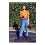 Sonam Kapoor Instagram - All bhaane all day in LA ! 🚶🏻‍♀️ @bhaane 💄 and 💇‍♀️ @makeupbybrookehill 🥿 @mansurgavriel 💎 @the.olio.stories 📸 @thehouseofpixels Beverly Hills, California