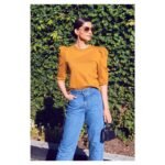 Sonam Kapoor Instagram - All bhaane all day in LA ! 🚶🏻‍♀️ @bhaane 💄 and 💇‍♀️ @makeupbybrookehill 🥿 @mansurgavriel 💎 @the.olio.stories 📸 @thehouseofpixels Beverly Hills, California