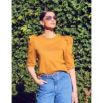 Sonam Kapoor Instagram - All bhaane all day in LA ! 🚶🏻‍♀️ @bhaane 💄 and 💇‍♀️ @makeupbybrookehill 🥿 @mansurgavriel 💎 @the.olio.stories Los Angeles, California