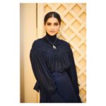 Sonam Kapoor Instagram - @thedubaistars #thedubaistars Head to toe in @chloe Styled by @rheakapoor Team @vani2790 @manishamelwani @sanyakapoor @prernakhushalani Makeup by @tanvichemburkar Hair by @alpakhimani Photographer @kunalgupta91 @humanagementme Downtown Dubai