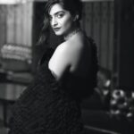 Sonam Kapoor Instagram - For the cover story of @hellomagindia Interview: Sangeeta Wadhwani (@sindhycrawford) Photos: Jatin Kampani (@jatinkampani) Creative Director: Avantikka Kilachand (@avantikkak) Styling: Sonam Poladia (@sonampoladia) Assisted By: Anangcha Das, Dhaarna Maker And Kasvi Shangari  Make-up: Arti Nayar (@artinayar) Hair: Hiral Bhatia (@bbhiral) Jewellery Courtesy: Zoya (@zoyajewels) Location Courtesy: Dragonfly Experience, Mumbai (@experiencedragonfly)
