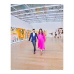 Sonam Kapoor Instagram – @LACMA is one of my favorite art museums in LA by far 😍
Tap link in bio to see more of my favorite places in LA 😉
P.S. When are we booking another trip to @discoverLA, @anandahuja? 😜 #discoverLA