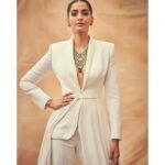Sonam Kapoor Instagram - This necklace is everything! In a custom @ralphandrusso couture tuxedo Jewellery by @chopard 👠 by @jimmychoo Styled by @rheakapoor Assisted by @manishamelwani & @vani2790 Hair by @bbhiral Make up by @artinayar 📸: @thehouseofpixels #chopardparfums #festivaldecannes #cannes2019 #SonamAtCannes