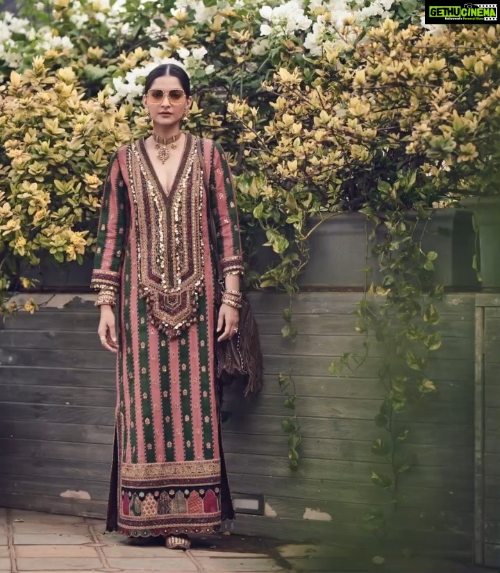 Sonam Kapoor Instagram - Walking towards summer @sabyasachiofficial