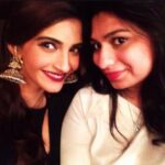 Sonam Kapoor Instagram - Happy happy birthday, Dave. Stay as sassy and caring as you are, my love. Big hug ❤️