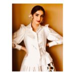 Sonam Kapoor Instagram – 📸 @neeha7