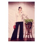 Sonam Kapoor Instagram – Blazer and waist coat – @manfredthierrymugler 
Jeans – @frame
Earrings – @diosajewels
Necklaces – @bansrimehtadesign and @h.ajoomal
Rings – @gehnajewellers1
Bag – @lilianafshar
Hair – @bbhiral
Make up – @artinayar
Styling – @rheakapoor 📸 – @thehouseofpixels