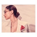 Sonam Kapoor Instagram - Blazer and waist coat - @manfredthierrymugler Jeans - @frame Earrings - @diosajewels Necklaces - @bansrimehtadesign and @h.ajoomal Rings - @gehnajewellers1 Bag - @lilianafshar Hair - @bbhiral Make up - @artinayar Styling - @rheakapoor 📸 - @thehouseofpixels Juhu, Maharashtra, India