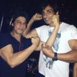 Sonu Sood Instagram – Happy birthday Shah ❤️. @iamsrk some bonds are forever. Have a fab year ahead. 💕