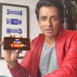 Sonu Sood Instagram – Mobile phone par game khelna pasand hai? Aur aise hi games khel kar paise jeetna mumkin ho toh? Ji Haan, mumkin hai. Download karo MPL app, jisme 50 se bhi zyaada games hain, aur har game Mein inaam jeetne ka mauka. Ab apne gaming skills ka faayda uthao! Abhi download Karo www.mpl.live se