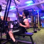 Sonu Sood Instagram - MOTIVATION is a push, INSPIRATION is a PULL. #fitness #fitnessmotivation #fit #sonusoodfitworld #stayfit #backworkout