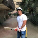 Sonu Sood Instagram - Watched me play my all-time favourite sport, now it's time you use my favourite app as well. Prizes worth up to 3 lakh are up for grabs. Don't waste any more time, go to my instastory, download the Bodog Cricket Pick&Win app and get predicting to win big. Drop your scores below and live @thebodoglife! #bodoglife #thebodoglife #cricket #pickandwin #win #play #instacricket #instagem #guessandwin #vouchers