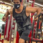 Sonu Sood Instagram – GIVE 🏋️‍♀️