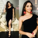 Srinidhi Ramesh Shetty Instagram - It was great meeting all the Finalists of FBB Colors Femina Miss India 2017, West Zone..had a fun n an interactive session.. Can't wait for the finale !! 💗 #goodluck #excited 😊 Thank you @surabhi_stylefiles for styling, accessories by @HM n outfit by @srstore09 💗 #pune #fbbcolorsfeminamissindia2017 #westzonals #mentor #judge #Blessed #thankyou #MissSupranational2016 #SrinidhiShetty 😊 Hyatt Regency Pune