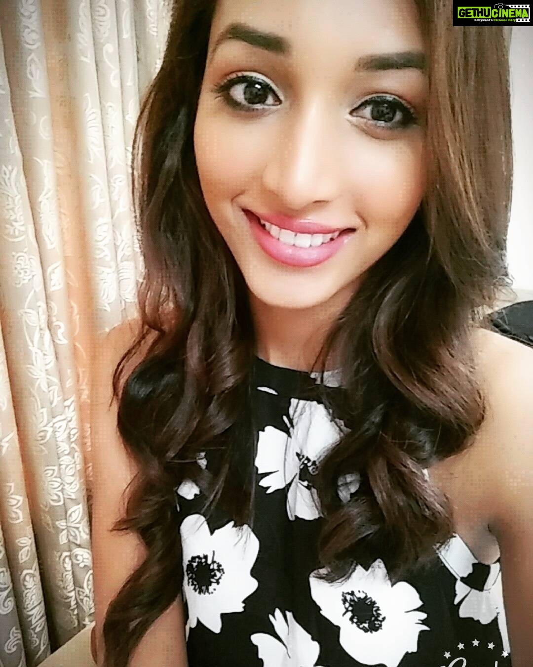 Srinidhi Ramesh Shetty Instagram - In the present world we live in, filled with hate, terror and sadness, the first best thing we can do is to become a joyful human being.. because only when we are joyful, we will have the desire to make this world a better one for the next generation.. So smile and be happy, because you owe it for yourself and for those around you!!! π€π€ Love and cheers!! #MissSupranational #MissSupranational2016 #SrinidhiShetty #GlobalBeautiesGrandSlam #MissosologyBig5 #Malopolskaregion #KrynicaZdroj #HotelKrynica #india π