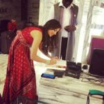 Srinidhi Ramesh Shetty Instagram - A gentle man (Gentle in its purest form) wanted my autograph and here I am signing one!! Felt humbled and loved💖 I am not sure how long he intends to keep that autograph with him 😝😂, but I will always have this image with me 🤗 It is a reminder not to take anything or anyone granted 😊 Blessed I am for the love all of you have bestowed upon me🎊 Love you all 🤗 #dubaivisit #dubaidiscop #humbled 💖 #MissSupranational #MissSupranational2016 #SrinidhiShetty #GlobalBeautiesGrandSlam #MissosologyBig5 #Malopolskaregion #KrynicaZdroj #HotelKrynica #india 💖