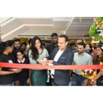 Srinidhi Ramesh Shetty Instagram - A look into the newest OnePlus Experience Store launch in Forum Mall, Bengaluru 💥 Had such a great time at the store opening and look forward to seeing some cool tech in this place 💥 #OnePlusLife #OnePlus @oneplus_india @oneplus 💥 MUA/Hair @shreeyapawar_makeup_studio ♥️😚 Forum Mall Kormangla