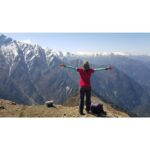 Srinidhi Ramesh Shetty Instagram - My Futile effort to embrace the unlimited vastness 🗻 #himalayas #BaliPassTrek 🍁