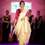 Sruthi Hariharan Instagram - Hopelessly in love with all that one can do with indian wear🙂 Saree designed by @mintnoranges Styled by @bapatshweta Assisted by @shashwatichandrashekar and @snehagajula007 Accessories from @thejewelleryshow Make up by @shivugowda2011 Assisted by @ekiran00007 And thank you @rangarajkarthik for this click 😊 Radisson Blu Plaza Hotel Mysore