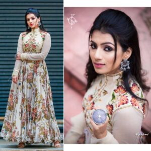 Sruthi Hariharan Instagram - Yes . Its all about a sense of balance - not too much, not too less- a little bit of everything I guess . That's key ! 
Having said that, I proudly wear one of India's leading designers- Rohit Bal's latest collection- @balancerohitbal 😁😁 ( yes very excited about that) As the name suggests the entire collection is inspired from the sense of an ideal Balance- of colours, textures, emotions and prints... Styled by my rockstar @bapatshweta 
Assisted by @snehagajula007 
On location assistant @shashwatichandrashekar 
Accessories by @sparsakjewels
Makeup and hair by the awesome  @makeuphairbyvinyasahippla 
Photographed by the irreplaceable @raaghavphotography 
#balancingacts #stability #rohitbal #aryabhattainternationalaward