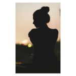 Sruthi Hariharan Instagram – The silhouette says a lot with very little detail, but that’s also what the stereotype does. -Kara Walker 
And as we were losing light in what I felt was one of my best Photoshoot experiences, @kalyanyasaswi , @vyduryalokesh and I decided to experiment 😊 
#sunset #elusivelight #mood #monochrome #almostending2017 #whatafantasticyear