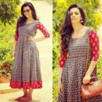 Sruthi Hariharan Instagram – When @ritucolours satiated my unending love for dresses with this gorgeous cotton dress … Thank you dear @nicey chechi for this one :)
MUP by one and only @shivugowda2011
PC: anand deshpande 
#comfort #fashionph and thus starts #HappyNewYearKannadaMovie promotions – May 5th it is !!!!