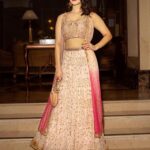 Sunny Leone Instagram - Xoxo Lips: #Rooberry by @starstruckbysl Outfit: @bhumikagrover Accessories: @curiocottagejewelry Bag: @bhumikagrover Styled by @hitendrakapopara Styling Asst @shiks_gupta25 & @sameerkatariya92 HMU @devinanarangbeauty @jeetihairtstylist Shot by @sjframes