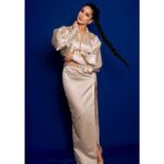 Sunny Leone Instagram - Loved this gown!! 💋: #Cinnamon by @starstruckbysl Outfit: @officialswapnilshinde Accessories: @aquamarine_jewellery Styled by @hitendrakapopara Styling Asst @shiks_gupta25 & @sameerkatariya92 HMU @devinanarangbeauty @jeetihairtstylist Shot by @sjframes