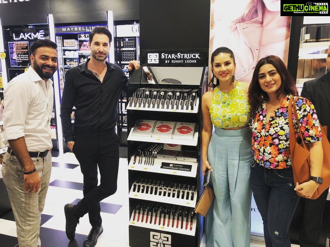 Sunny Leone Instagram - Impromptu LuLu store visit in Abu Dhabi. Proud moment for both of us @dirrty99 our very first @starstruckbysl kiosk in a department store! Humble beginnings and we did it all on our own Daniel! No Bu₹@ S$%t , hard working staff and Vijay our UAE distributor who has believed in us! @sunnyrajani @devinanarangbeauty @lomasrathod @sapana.malhotra @suncitystore Abu Dhabi, United Arab Emirates