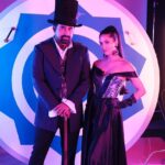 Sunny Leone Instagram – Welcome to crazy town with @RannvijaySingha and I!!
.
.
.
.
.
Outfit: @adamalikworld
Accessories: @officialesar
Shoes: @charleskeithofficial
Styled by @hitendrakapopara
Styling Asst @shiks_gupta25 @sameerkatariya92
HMU @tomasmoucka @jeetihairtstylist Sunny Leone