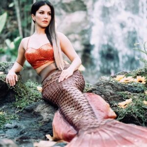Sunny Leone Instagram - Love being a mermaid!!